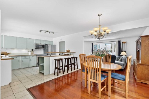 1323 University Drive Nw, Calgary, AB - Indoor