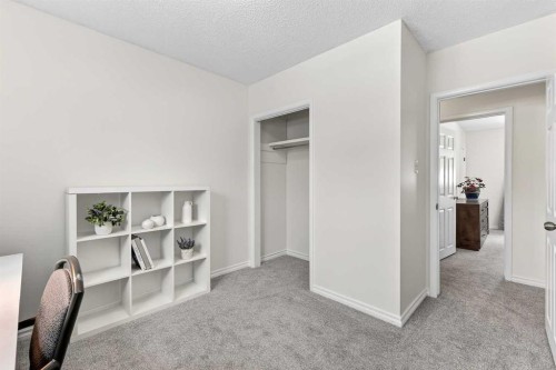 1323 University Drive Nw, Calgary, AB - Indoor