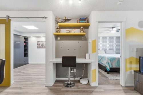 1102-755 Copperpond Boulevard Se, Calgary, AB - Indoor