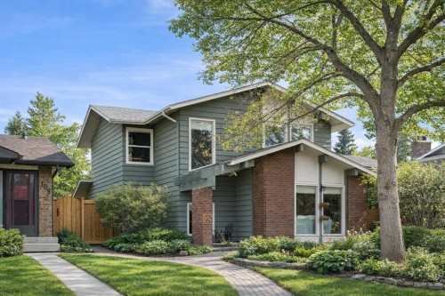 104 Midland Crescent Se, Calgary, AB - Outdoor