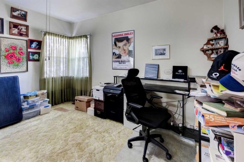 720 22 Avenue Nw, Calgary, AB - Indoor Photo Showing Office