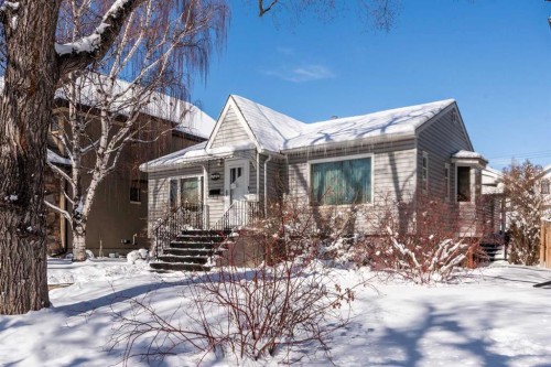 720 22 Avenue Nw, Calgary, AB - Outdoor