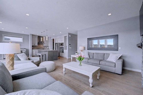 121 Marquis View Se, Calgary, AB - Indoor Photo Showing Living Room