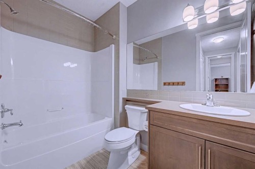 121 Marquis View Se, Calgary, AB - Indoor Photo Showing Bathroom