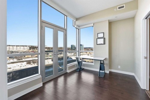 705-24 Varsity Estates Circle Nw, Calgary, AB - Indoor