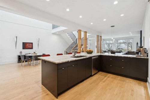 3834 1A Street Sw, Calgary, AB - Indoor Photo Showing Kitchen