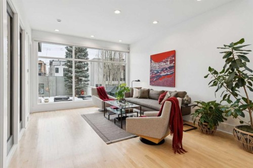 3834 1A Street Sw, Calgary, AB - Indoor