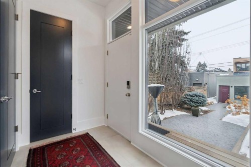 3834 1A Street Sw, Calgary, AB -  Photo Showing Other Room