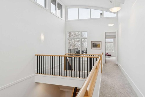 3834 1A Street Sw, Calgary, AB - Indoor Photo Showing Other Room