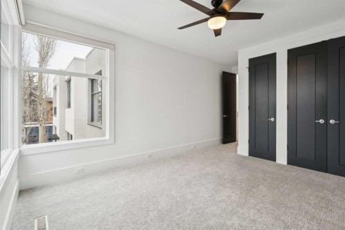 3834 1A Street Sw, Calgary, AB - Indoor Photo Showing Other Room