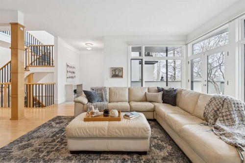 3834 1A Street Sw, Calgary, AB - Indoor Photo Showing Living Room