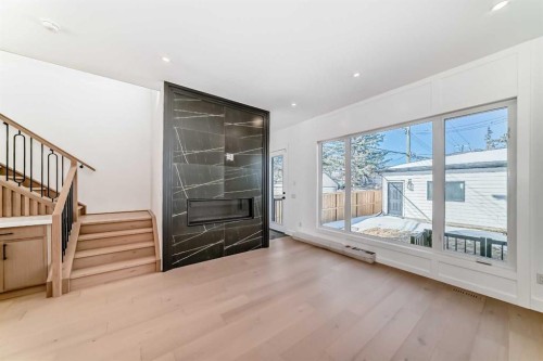 515 34A Street Nw, Calgary, AB - Indoor Photo Showing Other Room