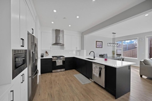 127 Calhoun Crescent Ne, Calgary, AB - Indoor Photo Showing Kitchen With Upgraded Kitchen