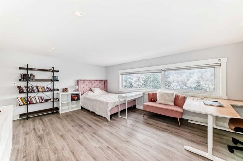 4640 15 Avenue Nw, Calgary, AB - Indoor