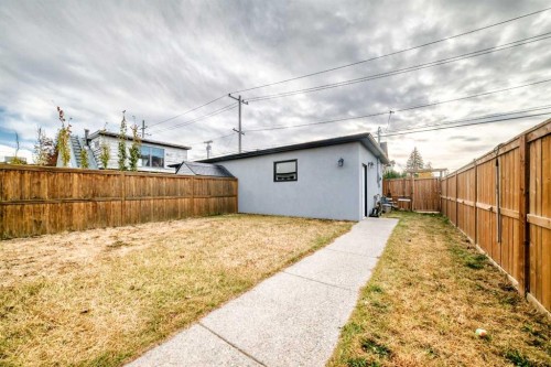 4640 15 Avenue Nw, Calgary, AB - Outdoor