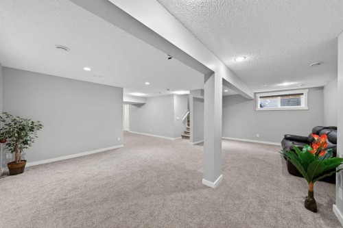 148 Walden Square Se, Calgary, AB - Indoor