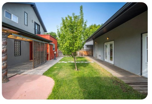 714 7 Avenue Ne, Calgary, AB - Outdoor With Exterior