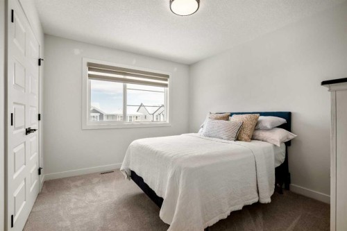 3085 Key Drive Sw, Airdrie, AB - Indoor Photo Showing Bedroom