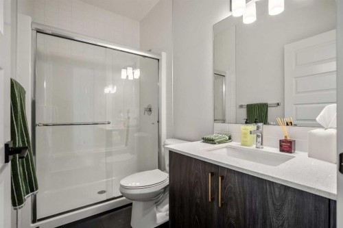 3085 Key Drive Sw, Airdrie, AB - Indoor Photo Showing Bathroom