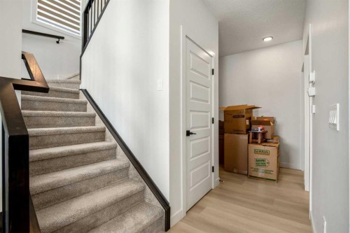 3085 Key Drive Sw, Airdrie, AB - Indoor Photo Showing Other Room