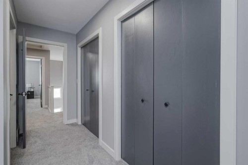 10 Chaparral Ridge Park Se, Calgary, AB - Indoor Photo Showing Other Room