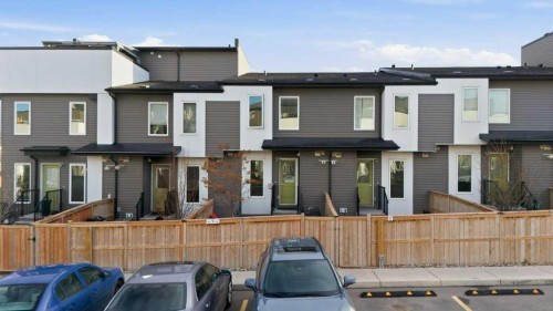 410-338 Seton Circle Se, Calgary, AB - Outdoor