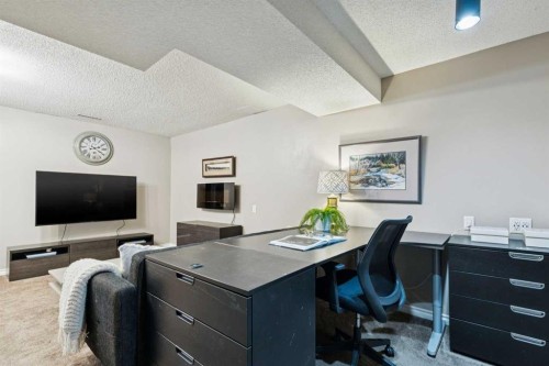48 Deer Ridge Close Se, Calgary, AB - Indoor