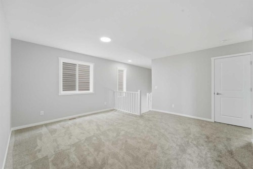40 Cityline Manor Ne, Calgary, AB - Indoor Photo Showing Other Room