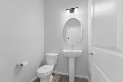 40 Cityline Manor Ne, Calgary, AB - Indoor Photo Showing Bathroom