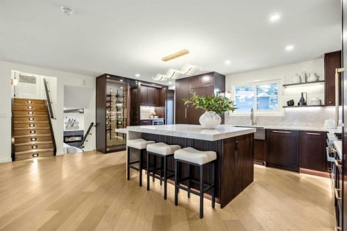 216 Oakridge Place Sw, Calgary, AB - Indoor