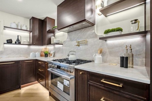 216 Oakridge Place Sw, Calgary, AB - Indoor Photo Showing Kitchen With Upgraded Kitchen