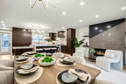 216 Oakridge Place Sw, Calgary, AB - Indoor Photo Showing Dining Room
