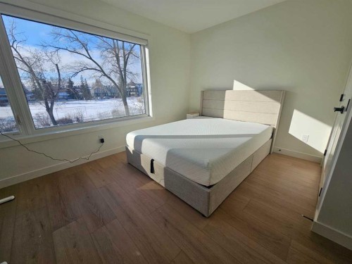 Upper-1512 21 Avenue Nw, Calgary, AB 