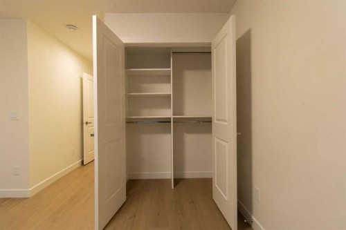 Upper-1512 21 Avenue Nw, Calgary, AB 