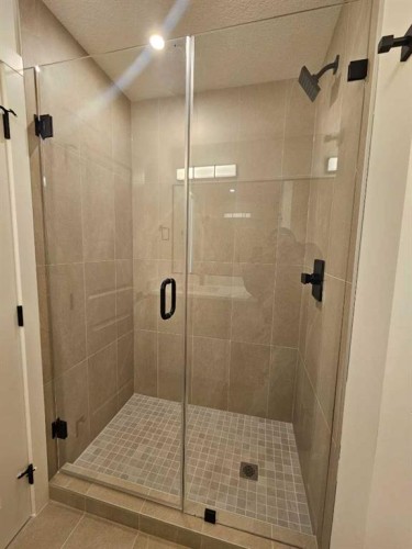 Upper-1512 21 Avenue Nw, Calgary, AB 