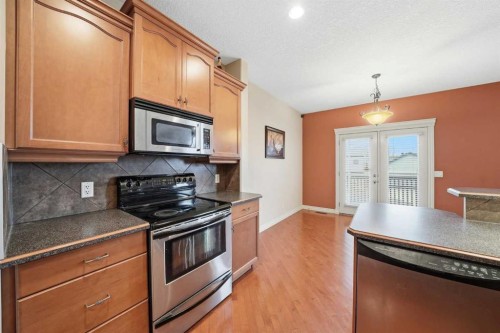 27 Saddleland Way Ne, Calgary, AB - Indoor Photo Showing Kitchen