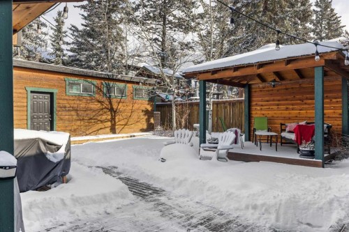 100 Settler Way, Canmore, AB - Outdoor