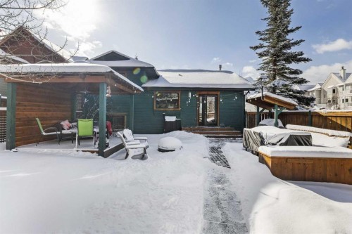 100 Settler Way, Canmore, AB - Outdoor