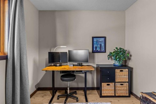 100 Settler Way, Canmore, AB - Indoor Photo Showing Office