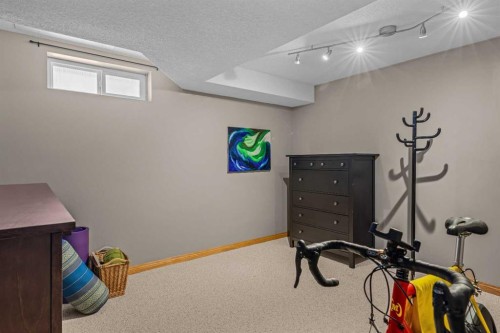 100 Settler Way, Canmore, AB - Indoor