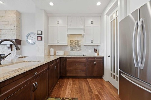 113 Cranarch Common Se, Calgary, AB - Indoor Photo Showing Kitchen With Upgraded Kitchen