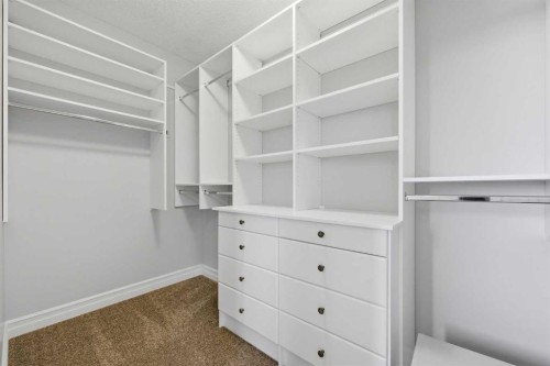 113 Cranarch Common Se, Calgary, AB - Indoor With Storage