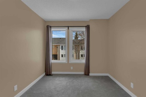 87 Candle Terrace Sw, Calgary, AB 