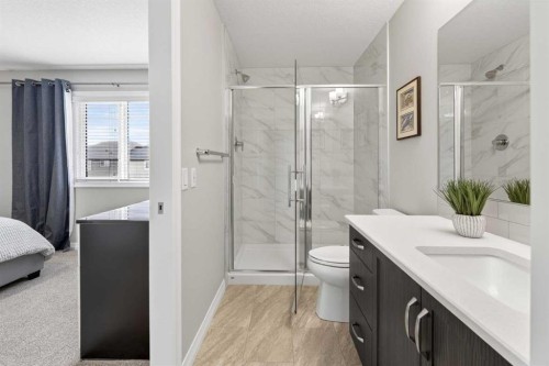 261 Masters Road Se, Calgary, AB - Indoor Photo Showing Bathroom