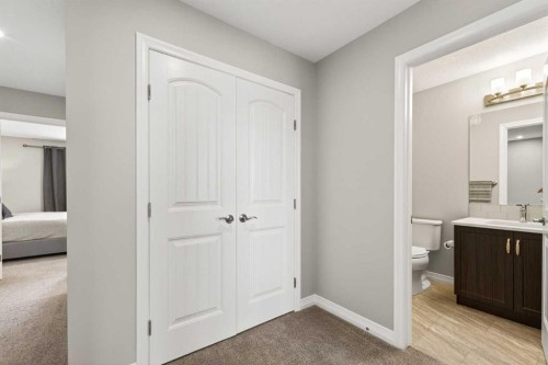 261 Masters Road Se, Calgary, AB - Indoor