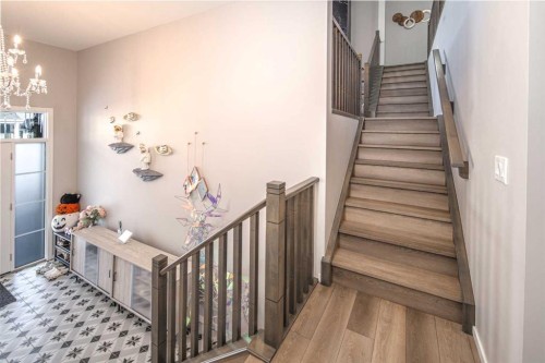 148 Carringham Road Nw, Calgary, AB - Indoor Photo Showing Other Room