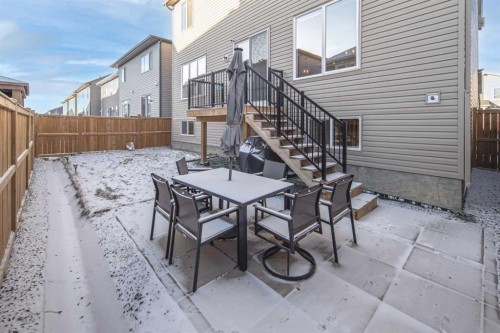 148 Carringham Road Nw, Calgary, AB - Outdoor