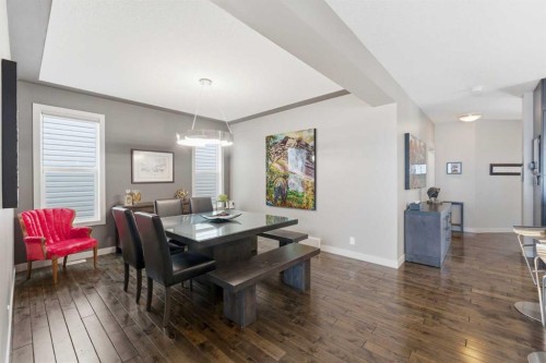 95 Sunset Way, Cochrane, AB - Indoor Photo Showing Dining Room