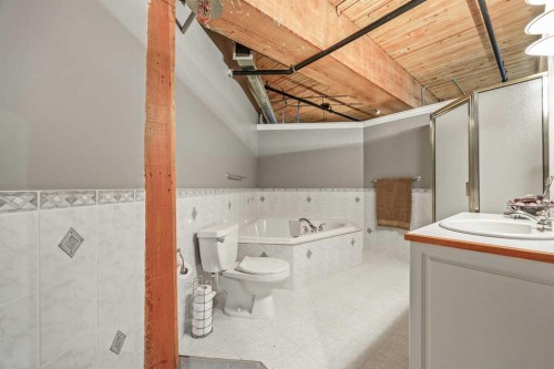 401-535 10 Avenue Sw, Calgary, AB - Indoor Photo Showing Bathroom