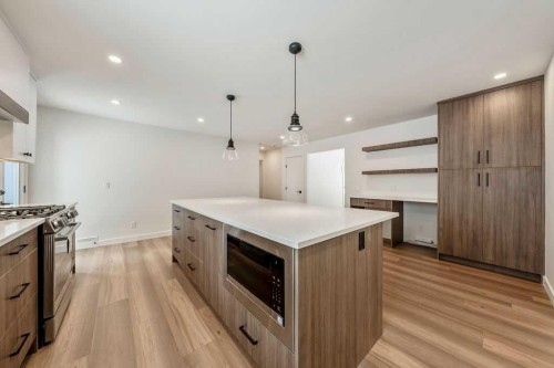 5880 Dalridge Hill Nw, Calgary, AB - Indoor Photo Showing Kitchen With Upgraded Kitchen
